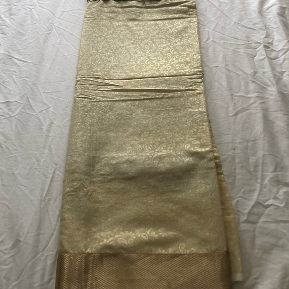 Saree gold tissue organza embroidery NWOT new unused - Picture 12 of 15